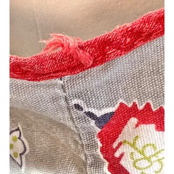 950s Cotton Apron With Folk Art Italian Style Dance Music Print  Red Trim VTG - Picture 9 of 16